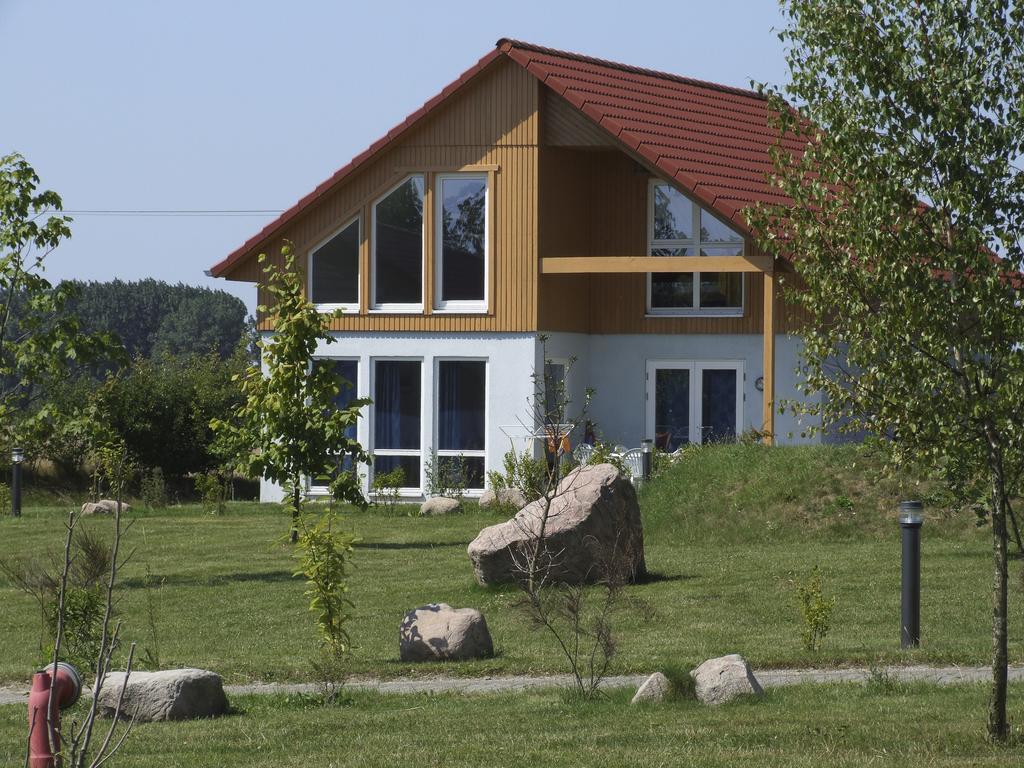 Ostseehotel Kluetzer Winkel Hohen Schoenberg ภายนอก รูปภาพ