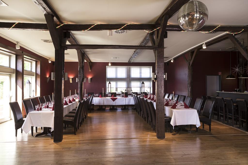 Ostseehotel Kluetzer Winkel Hohen Schoenberg ภายนอก รูปภาพ