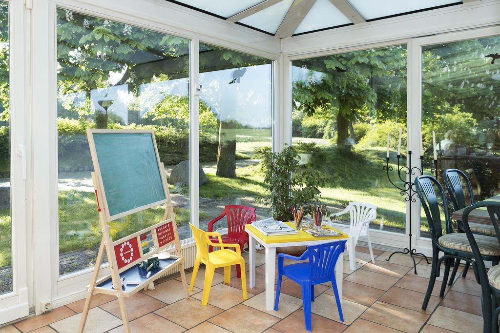 Ostseehotel Kluetzer Winkel Hohen Schoenberg ภายนอก รูปภาพ