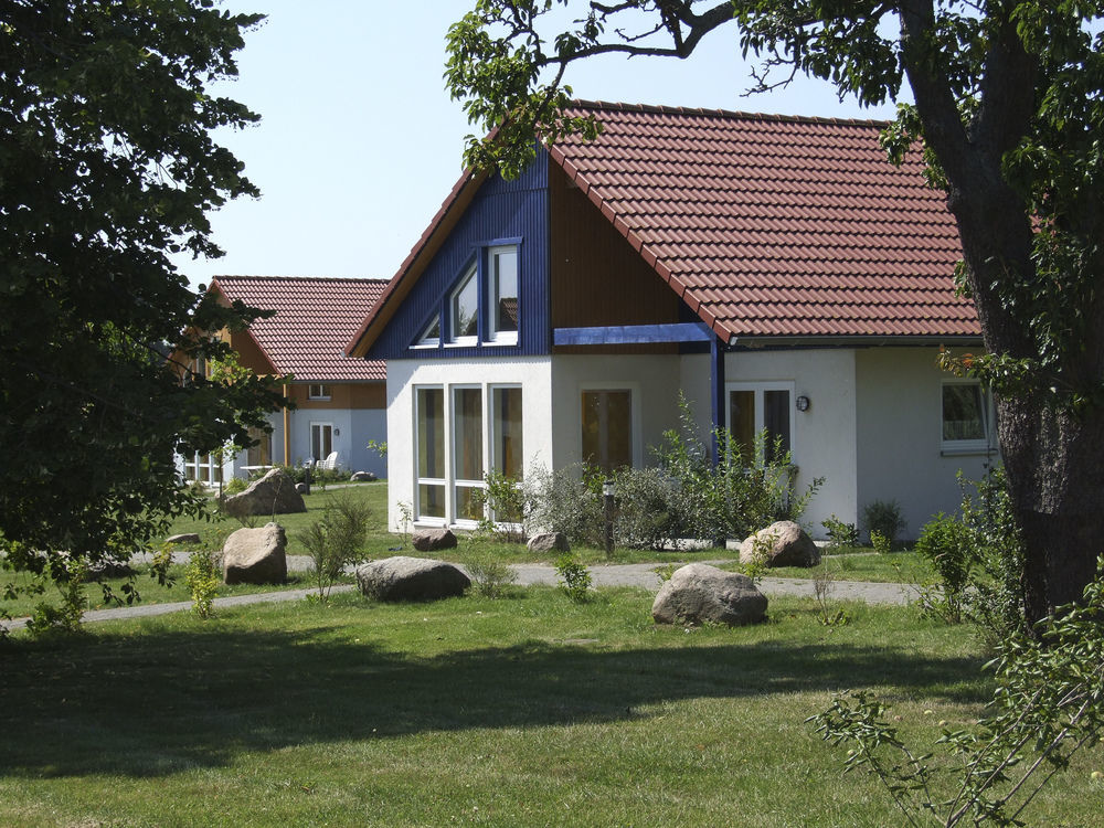 Ostseehotel Kluetzer Winkel Hohen Schoenberg ภายนอก รูปภาพ