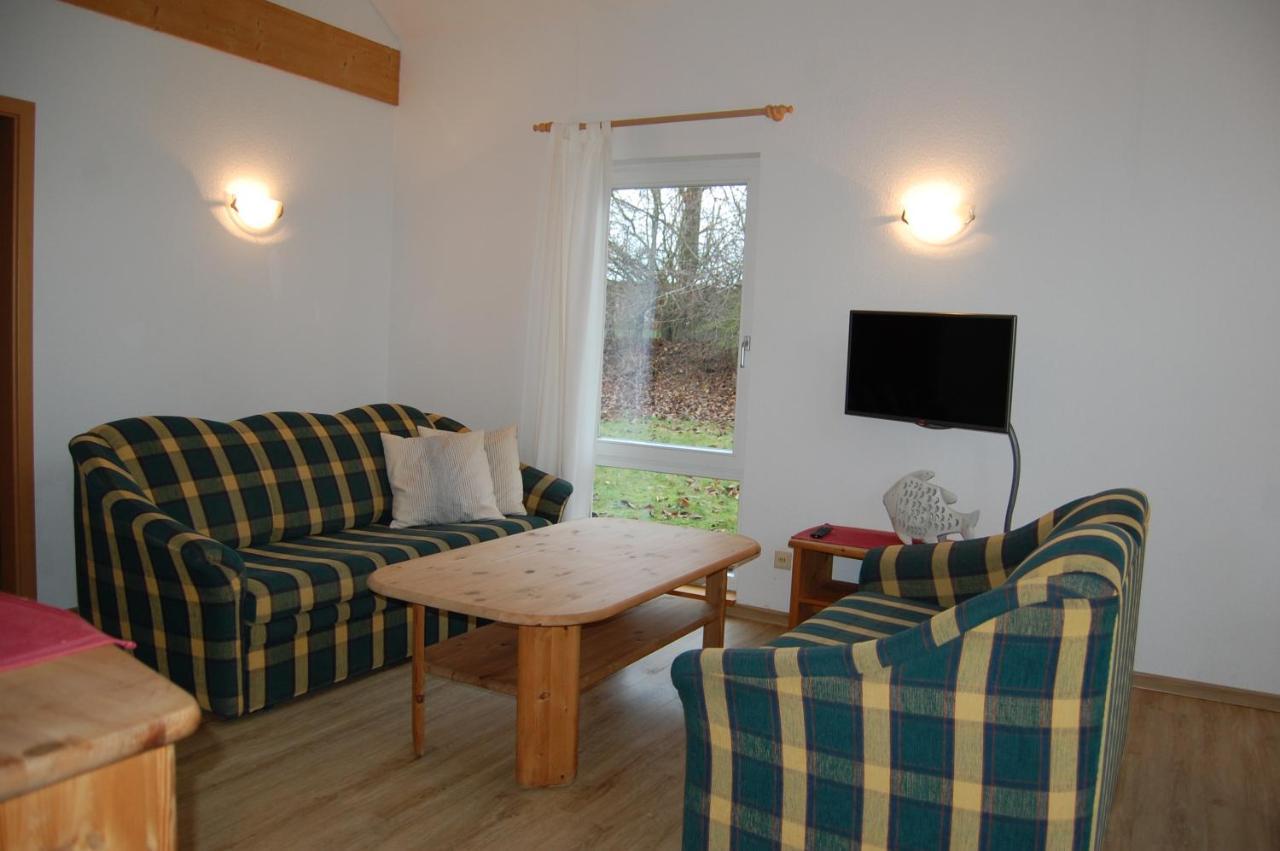 Ostseehotel Kluetzer Winkel Hohen Schoenberg ภายนอก รูปภาพ
