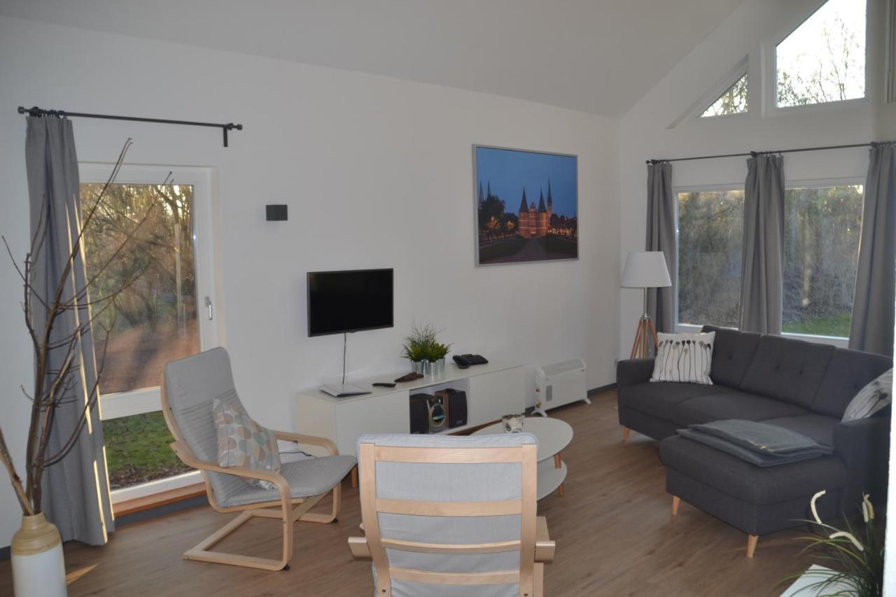Ostseehotel Kluetzer Winkel Hohen Schoenberg ภายนอก รูปภาพ